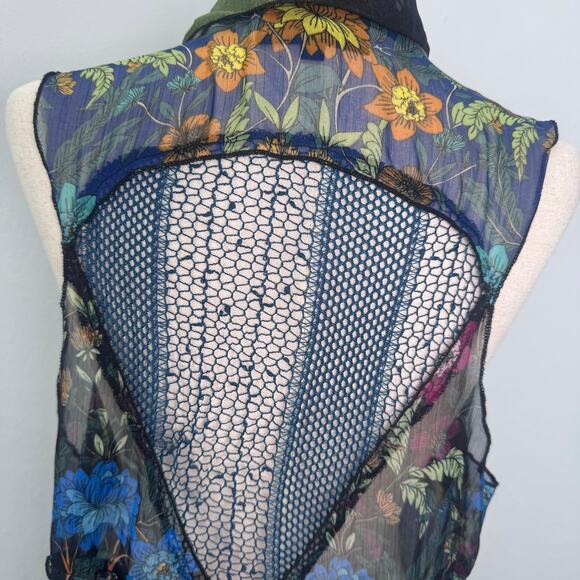 The Pyramid Collection Multicolor Floral Boho Open Front Crochet Duster Vest M - Picture 5 of 9